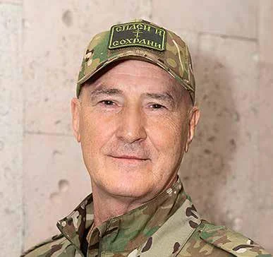 ПЛЕЧОМ К ПЛЕЧУ: ТЫЛ И ФРОНТ